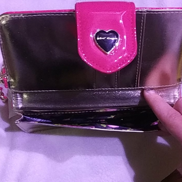 Wallet - Picture 4 of 4